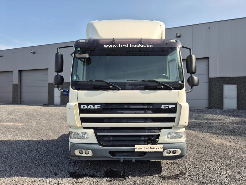 DAF CF 75.310 SPACECAB - BI COOL - VERY GOOD CONDITION - Sattelzugmaschine: das Bild 2 DAF CF 75.310 SPACECAB - BI COOL - VERY GOOD CONDITION - Sattelzugmaschine: das Bild 2
