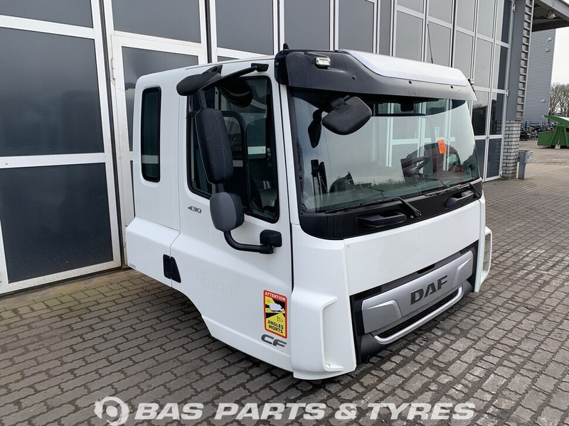 DAF CF Euro 6 - Fahrerhaus und Interieur für LKW: das Bild 2 DAF CF Euro 6 - Fahrerhaus und Interieur für LKW: das Bild 2