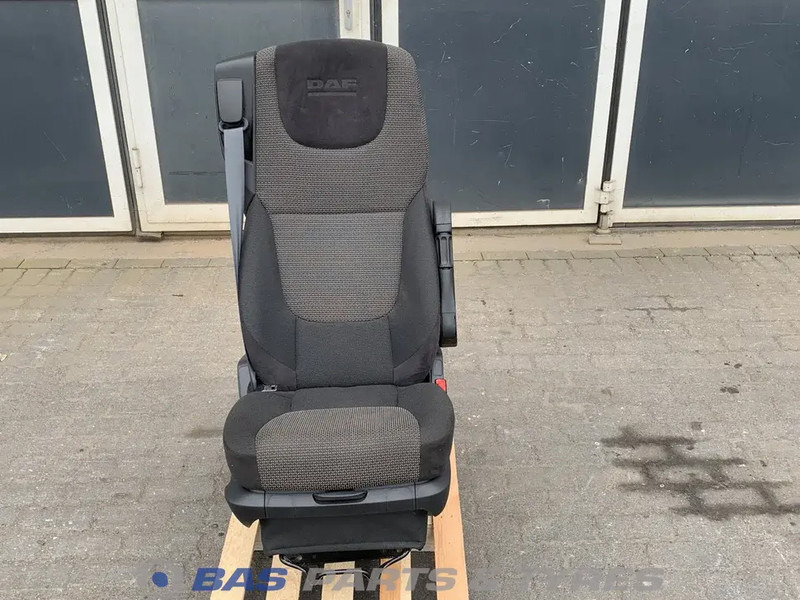 DAF CF Euro 6 - Sitz für LKW: das Bild 1 DAF CF Euro 6 - Sitz für LKW: das Bild 1