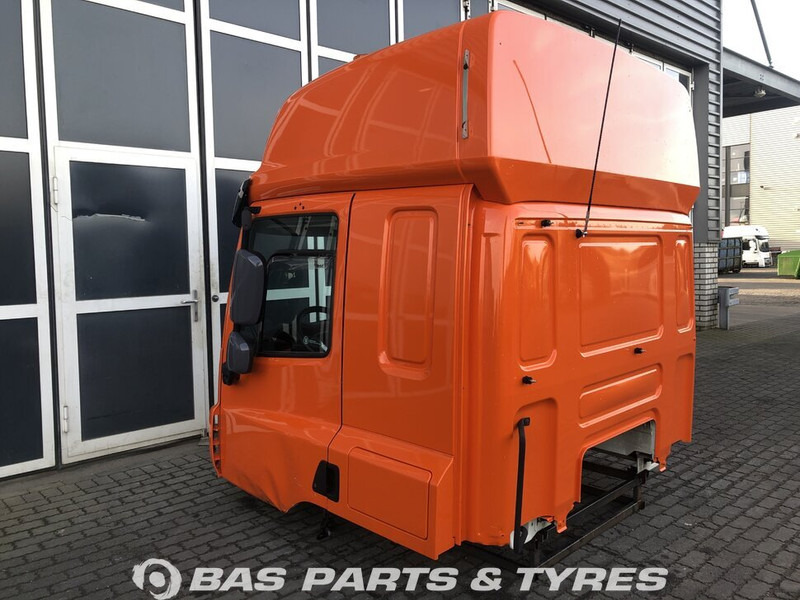 DAF CF Euro 6 - Fahrerhaus und Interieur für LKW: das Bild 3 DAF CF Euro 6 - Fahrerhaus und Interieur für LKW: das Bild 3