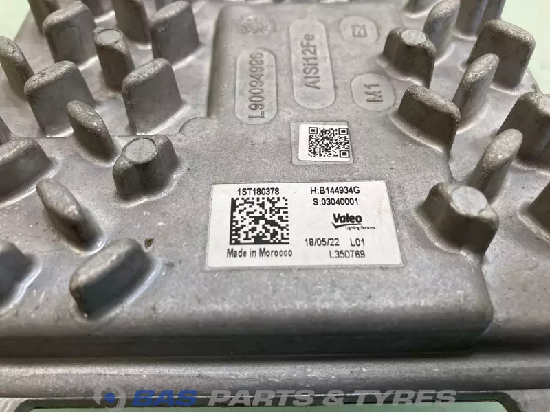 DAF Koplamp controller DAF 2318519 - Hauptscheinwerfer für LKW: das Bild 3 DAF Koplamp controller DAF 2318519 - Hauptscheinwerfer für LKW: das Bild 3