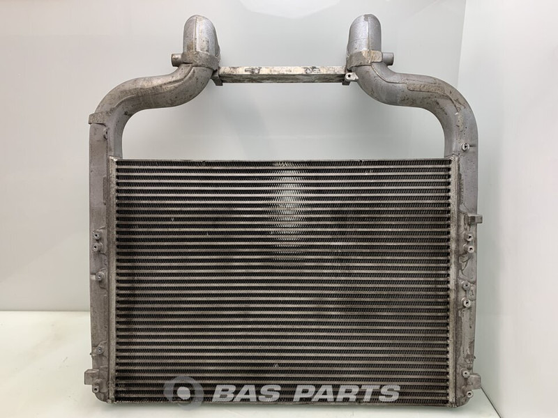 DAF XF106 - Interkühler für LKW: das Bild 1 DAF XF106 - Interkühler für LKW: das Bild 1