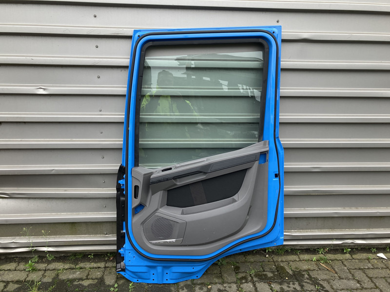 DAF XG - Tür und Teile für LKW: das Bild 2 DAF XG - Tür und Teile für LKW: das Bild 2