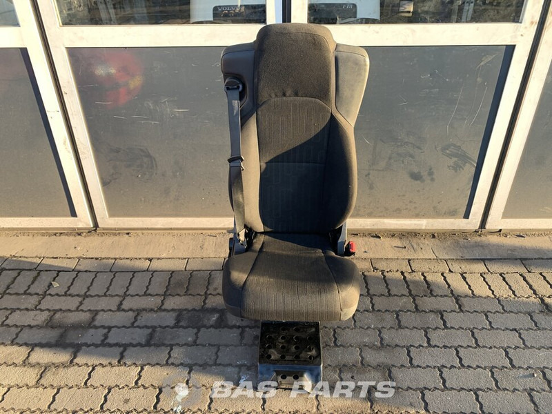 Mercedes-Benz Actros MP4 - Sitz für LKW: das Bild 1 Mercedes-Benz Actros MP4 - Sitz für LKW: das Bild 1