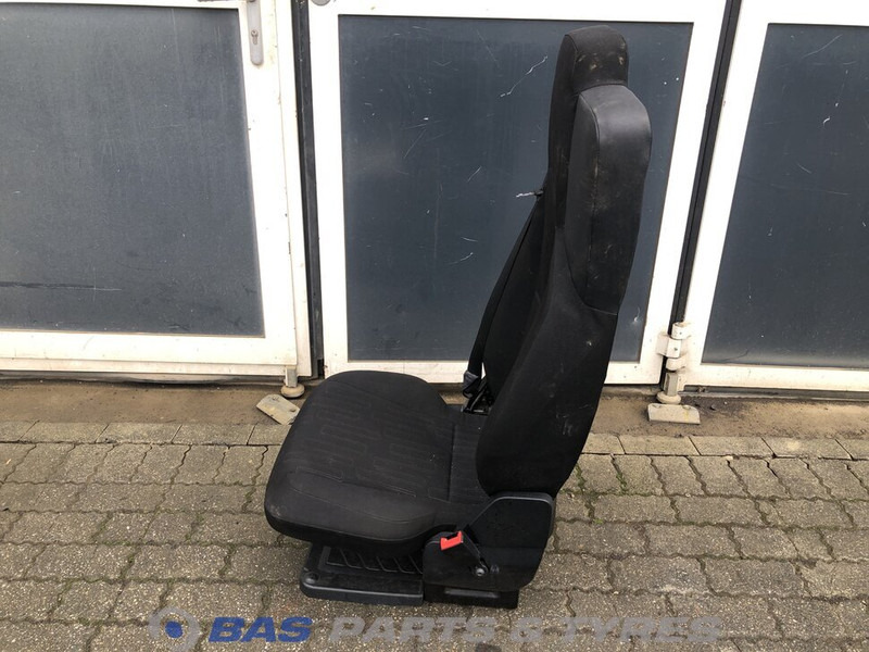 Mercedes-Benz Actros MP4 - Sitz für LKW: das Bild 2 Mercedes-Benz Actros MP4 - Sitz für LKW: das Bild 2