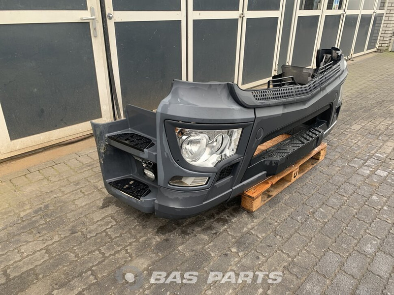 Mercedes-Benz Antos MP4 - Stoßstange für LKW: das Bild 3 Mercedes-Benz Antos MP4 - Stoßstange für LKW: das Bild 3