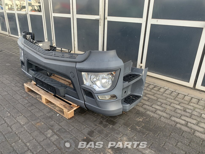 Mercedes-Benz Antos MP4 - Stoßstange für LKW: das Bild 2 Mercedes-Benz Antos MP4 - Stoßstange für LKW: das Bild 2