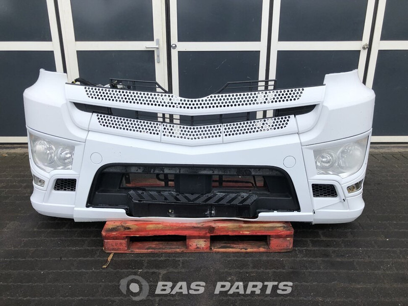 Mercedes-Benz Antos MP4 - Stoßstange für LKW: das Bild 1 Mercedes-Benz Antos MP4 - Stoßstange für LKW: das Bild 1