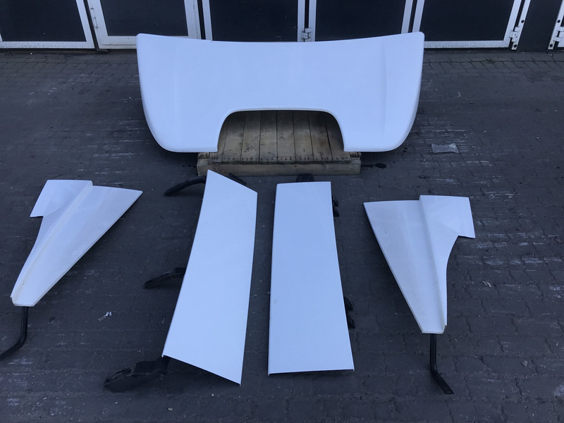 Mercedes-Benz Antos MP4 - Aeropack/ Spoiler für LKW: das Bild 1 Mercedes-Benz Antos MP4 - Aeropack/ Spoiler für LKW: das Bild 1