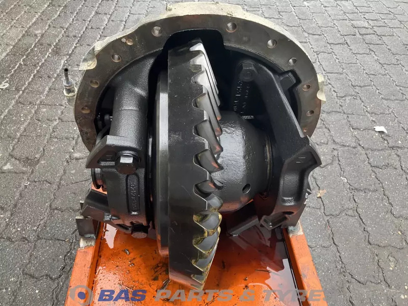 Meritor Differentieel Volvo RSS1360 P13180 - Differenzial Getriebe für LKW: das Bild 2 Meritor Differentieel Volvo RSS1360 P13180 - Differenzial Getriebe für LKW: das Bild 2