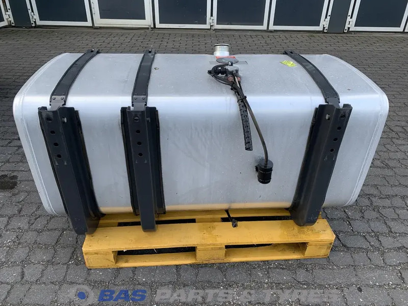 Scania - Kraftstofftank für LKW: das Bild 3 Scania - Kraftstofftank für LKW: das Bild 3