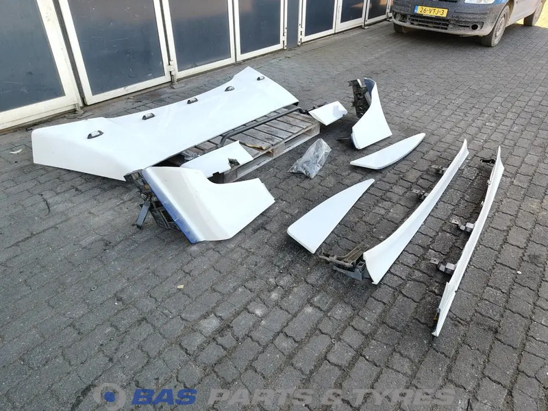 Scania R-Serie NextGen Spoilerset Scania CR-17 Normal L2H2 2720470 - Aeropack/ Spoiler für LKW: das Bild 5 Scania R-Serie NextGen Spoilerset Scania CR-17 Normal L2H2 2720470 - Aeropack/ Spoiler für LKW: das Bild 5
