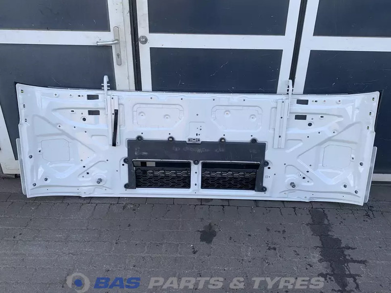 Volvo FH4B - Kühlergrill für LKW: das Bild 2 Volvo FH4B - Kühlergrill für LKW: das Bild 2