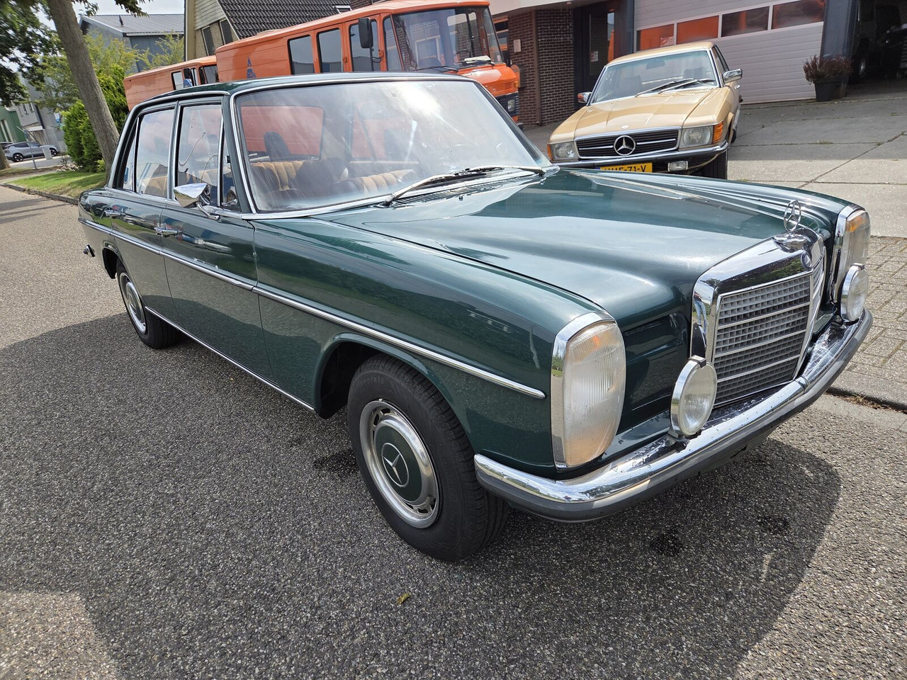 Mercedes-Benz 220 (W115) auto - Andere Technik: das Bild 3 Mercedes-Benz 220 (W115) auto - Andere Technik: das Bild 3
