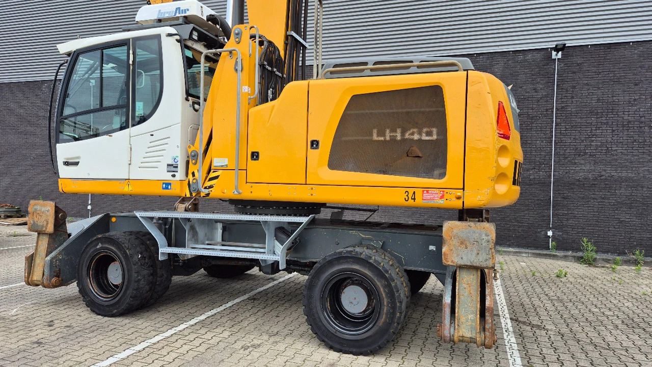 LIEBHERR LH40M - Umschlagbagger: das Bild 3 LIEBHERR LH40M - Umschlagbagger: das Bild 3