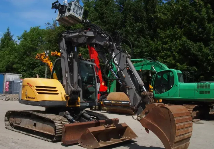 Koparka gąsienicowa Mecalac MC 714 2009 Koparka Mecalac - Kettenbagger: das Bild 2 Koparka gąsienicowa Mecalac MC 714 2009 Koparka Mecalac - Kettenbagger: das Bild 2