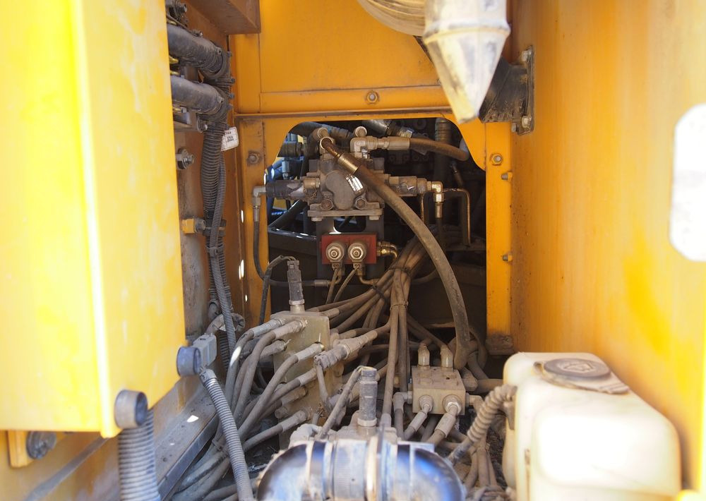 Koparka gąsienicowa Volvo EC180CL 2008 KOPARKA VOLVO - Kettenbagger: das Bild 5 Koparka gąsienicowa Volvo EC180CL 2008 KOPARKA VOLVO - Kettenbagger: das Bild 5