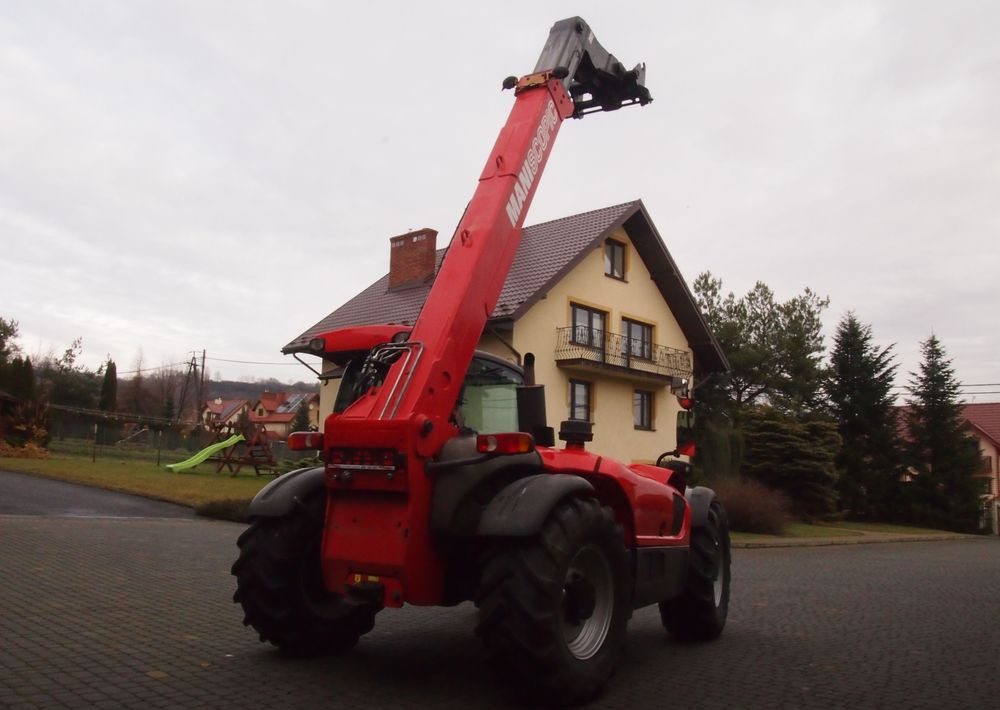 Ładowarka teleskopowa Manitou MLT 735-120LSU 2012 Manitou Silnik Mercedes - Teleskoplader: das Bild 4 Ładowarka teleskopowa Manitou MLT 735-120LSU 2012 Manitou Silnik Mercedes - Teleskoplader: das Bild 4