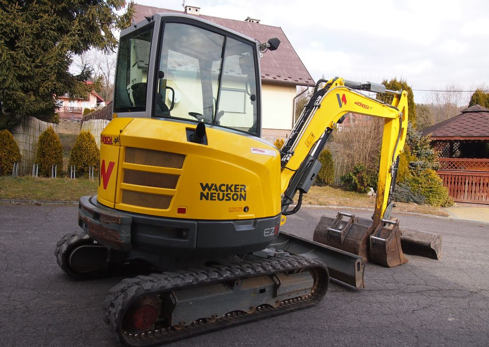 Minikoparka Wacker Neuson EZ36 2018 Minikoparka Wacker Neuson - Minibagger: das Bild 2 Minikoparka Wacker Neuson EZ36 2018 Minikoparka Wacker Neuson - Minibagger: das Bild 2