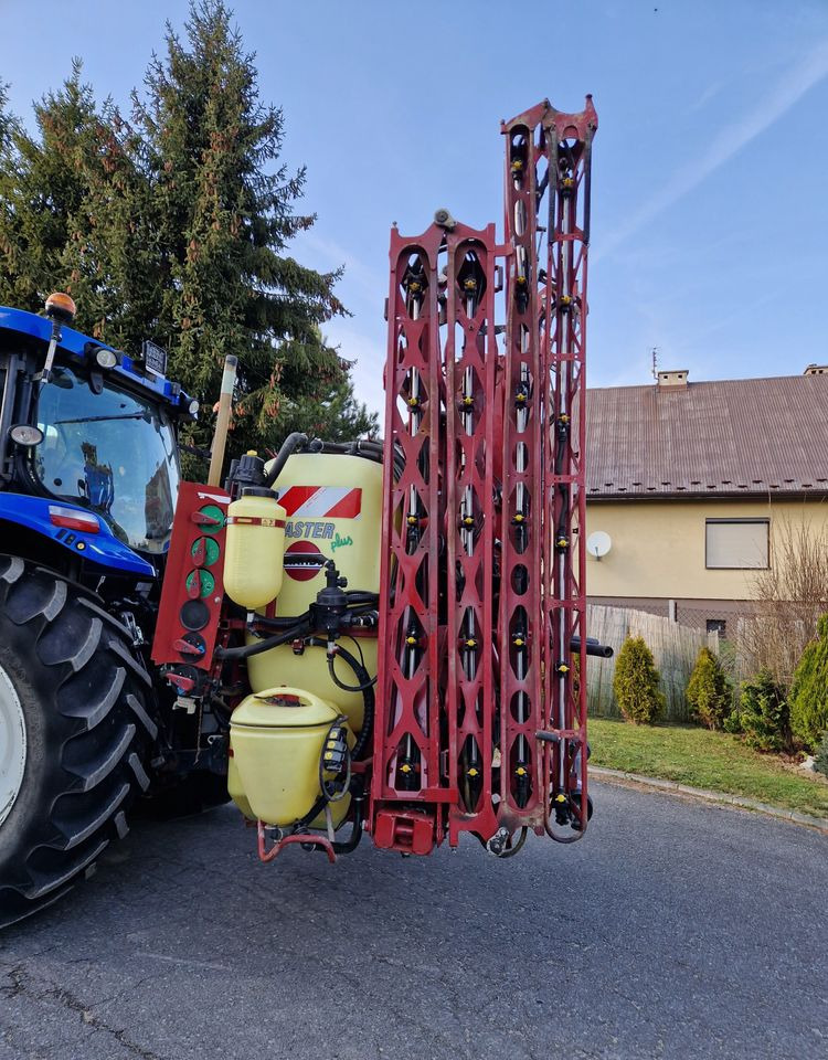 Opryskiwacz Hardi Master plus 1200 2014 Opryskiwacz zawieszany HARDI - Anbauspritze: das Bild 1 Opryskiwacz Hardi Master plus 1200 2014 Opryskiwacz zawieszany HARDI - Anbauspritze: das Bild 1