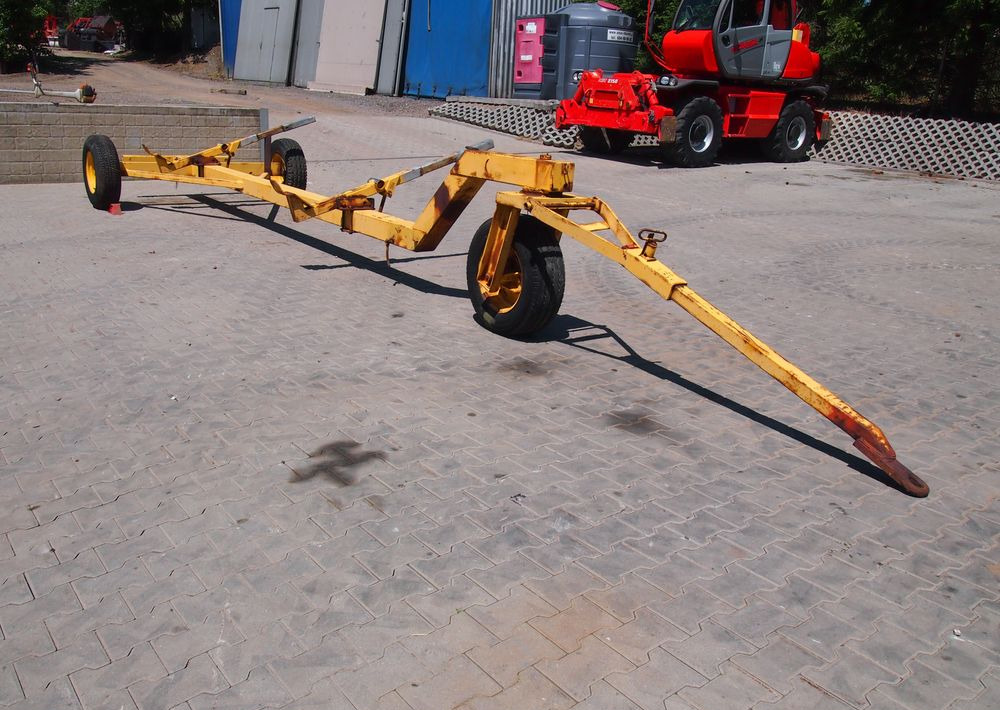 Wózek do kombajnu New Holland 3 kołowy Wózek pod heder do kombajnu - Schneidwerkswagen: das Bild 5 Wózek do kombajnu New Holland 3 kołowy Wózek pod heder do kombajnu - Schneidwerkswagen: das Bild 5