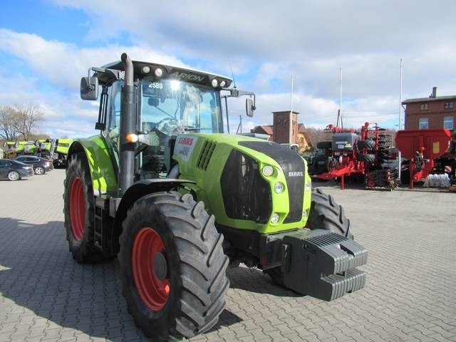 Claas Arion 620 - Traktor: das Bild 3 Claas Arion 620 - Traktor: das Bild 3