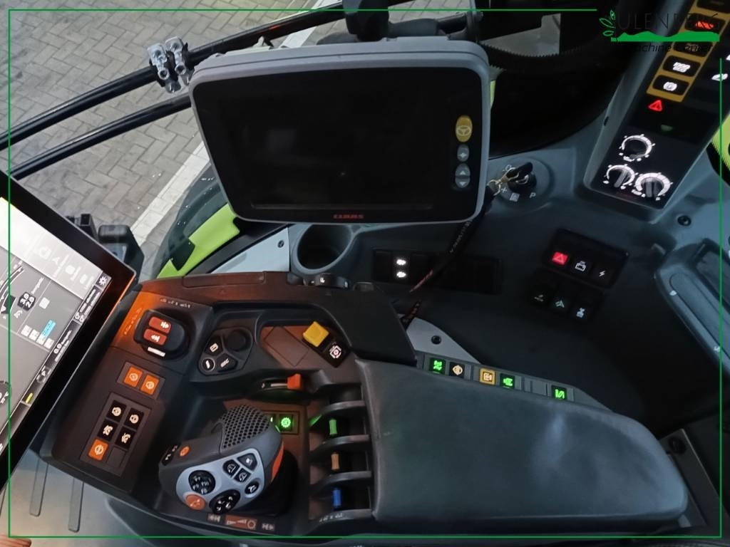 Traktor Claas Axion 960: das Bild 11