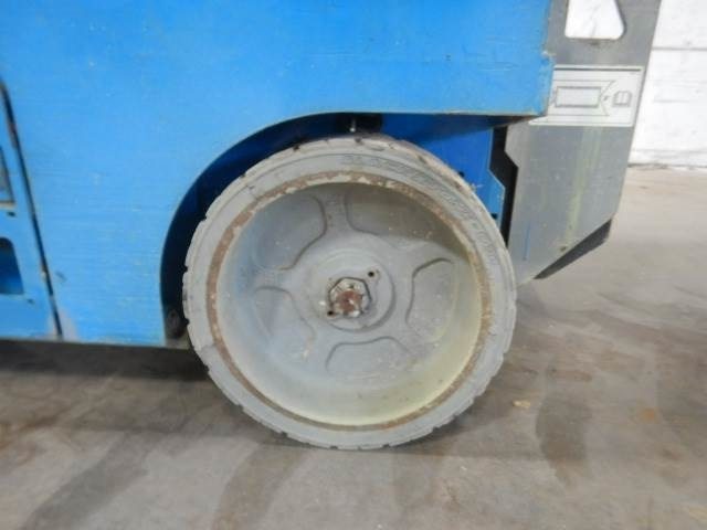 Genie GS2032 - Scherenbühne: das Bild 3 Genie GS2032 - Scherenbühne: das Bild 3