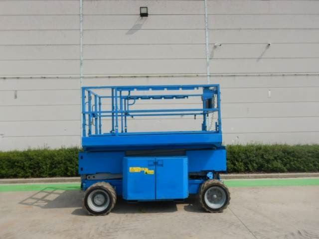 Genie GS3369DC - Scherenbühne: das Bild 1 Genie GS3369DC - Scherenbühne: das Bild 1