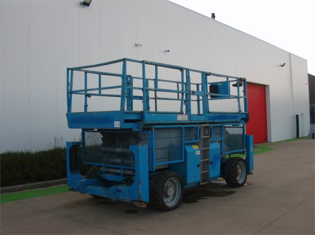 Genie GS4390RT - Scherenbühne: das Bild 2 Genie GS4390RT - Scherenbühne: das Bild 2