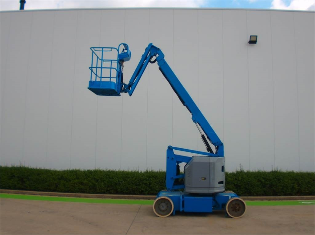 Genie Z34-22N - Gelenkarmbühne: das Bild 4 Genie Z34-22N - Gelenkarmbühne: das Bild 4
