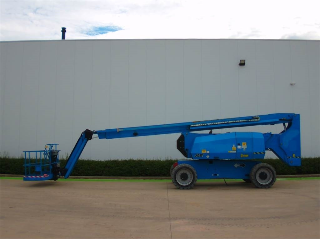 JLG H800AJ - Gelenkarmbühne: das Bild 1 JLG H800AJ - Gelenkarmbühne: das Bild 1