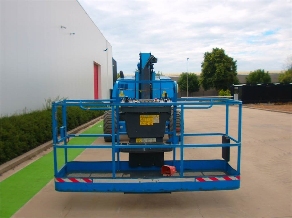 Gelenkarmbühne JLG H800AJ: das Bild 10
