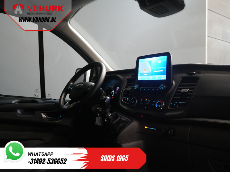 Ford Transit Custom 2.0 TDCI 130 pk L2H2 Adapt.Cruise/ 2.8t Trekverm./ CarPlay/ Navi/ Airco/ PDC - Kleintransporter: das Bild 3 Ford Transit Custom 2.0 TDCI 130 pk L2H2 Adapt.Cruise/ 2.8t Trekverm./ CarPlay/ Navi/ Airco/ PDC - Kleintransporter: das Bild 3