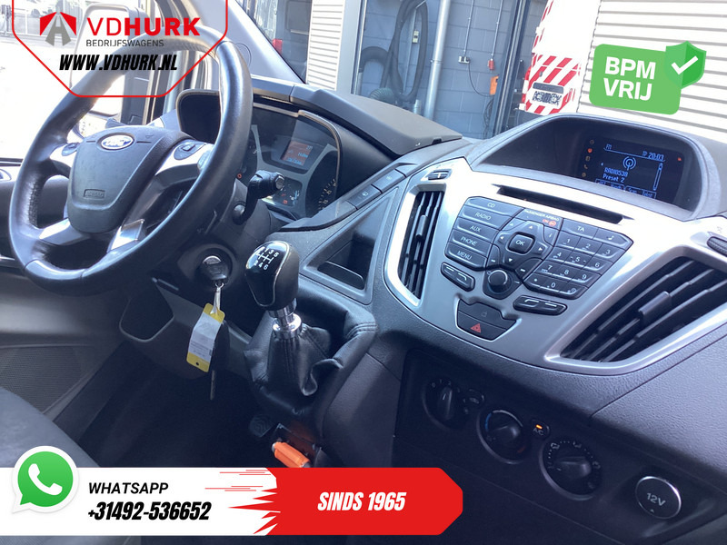 Ford Transit Custom 2.2 TDCI Trend Dubbel Cabine EXPORT ONLY Airco/ Cruise/ Trekhaak/ LM Velgen - Kleintransporter, Transporter mit Doppelkabine: das Bild 3 Ford Transit Custom 2.2 TDCI Trend Dubbel Cabine EXPORT ONLY Airco/ Cruise/ Trekhaak/ LM Velgen - Kleintransporter, Transporter mit Doppelkabine: das Bild 3
