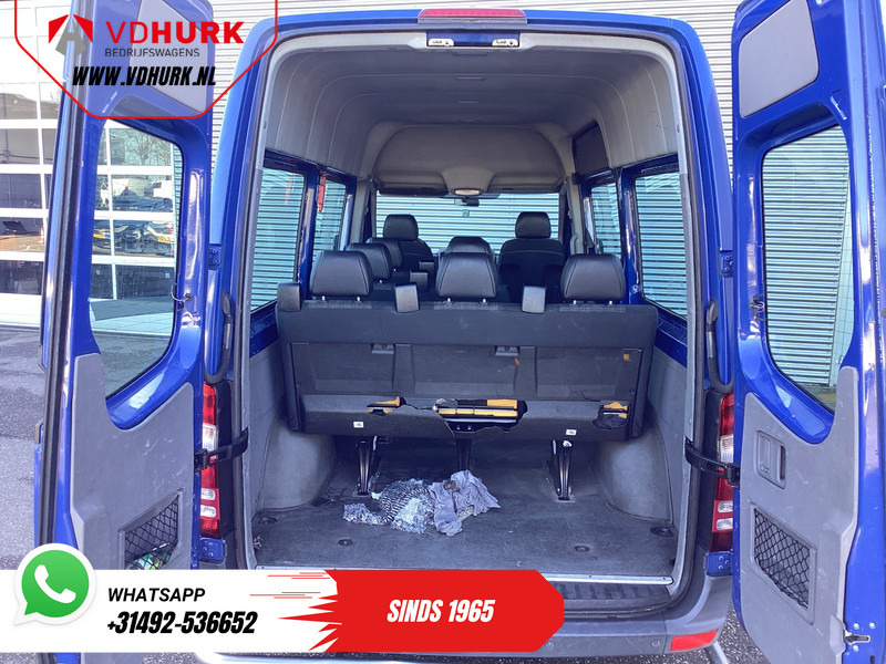 Mercedes-Benz Sprinter 213 2.2 CDI Aut. L2H2 €11.979,- Incl. BTW BPM VRIJ! EXPORT ONLY Rijdt Goed/ Combi/ 9 Persoons/ Kombi/ 9P/ Airco - Kleinbus, Personentransporter: das Bild 5 Mercedes-Benz Sprinter 213 2.2 CDI Aut. L2H2 €11.979,- Incl. BTW BPM VRIJ! EXPORT ONLY Rijdt Goed/ Combi/ 9 Persoons/ Kombi/ 9P/ Airco - Kleinbus, Personentransporter: das Bild 5