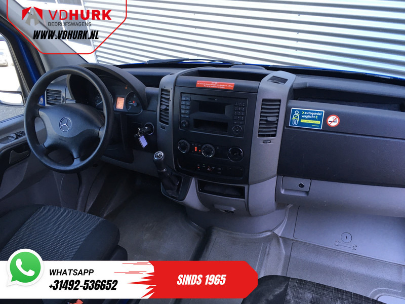 Mercedes-Benz Sprinter 213 2.2 CDI Aut. L2H2 €11.979 Incl. BTW, BPM Vrij EXPORT ONLY Rijdt Goed/ Combi/ 9 Persoons/ Kombi/ 9P/ Airco - Kleinbus, Personentransporter: das Bild 3 Mercedes-Benz Sprinter 213 2.2 CDI Aut. L2H2 €11.979 Incl. BTW, BPM Vrij EXPORT ONLY Rijdt Goed/ Combi/ 9 Persoons/ Kombi/ 9P/ Airco - Kleinbus, Personentransporter: das Bild 3