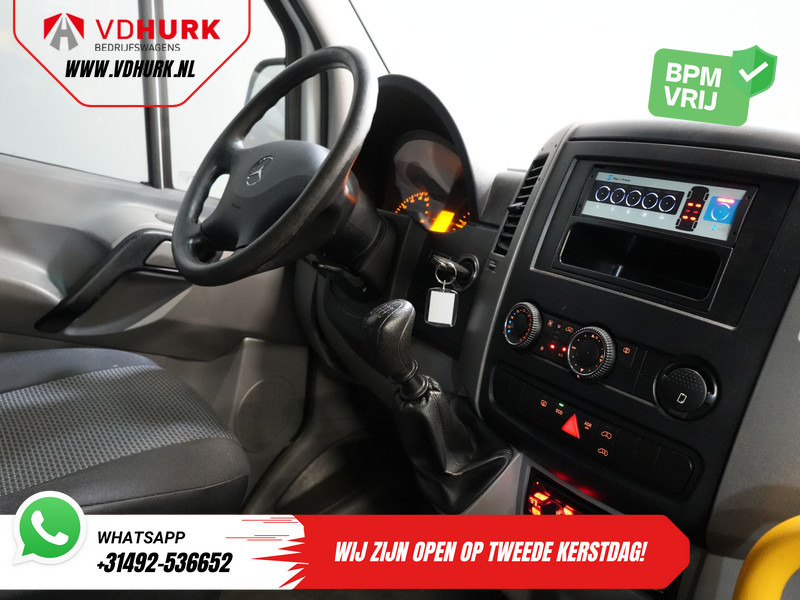 Mercedes-Benz Sprinter 313 2.2 CDI L2H2 € 10.164 Incl. BTW BPM VRIJ! Combi/ 9 Persoons/ Kombi/ 9P/ Airco/ Rolstoellift - Kleinbus, Personentransporter: das Bild 3 Mercedes-Benz Sprinter 313 2.2 CDI L2H2 € 10.164 Incl. BTW BPM VRIJ! Combi/ 9 Persoons/ Kombi/ 9P/ Airco/ Rolstoellift - Kleinbus, Personentransporter: das Bild 3