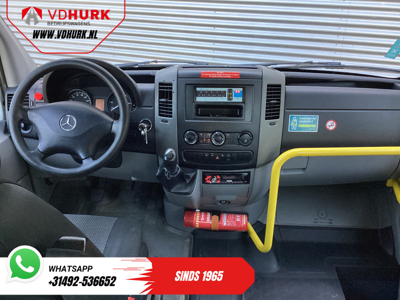 Mercedes-Benz Sprinter 313 2.2 CDI L2H2 €10.164 Incl. BTW BPM VRIJ! EXPORT ONLY Combi/ 9 Persoons/ Kombi/ 9P/ Airco/ Rolstoellift - Kleinbus, Personentransporter: das Bild 3 Mercedes-Benz Sprinter 313 2.2 CDI L2H2 €10.164 Incl. BTW BPM VRIJ! EXPORT ONLY Combi/ 9 Persoons/ Kombi/ 9P/ Airco/ Rolstoellift - Kleinbus, Personentransporter: das Bild 3