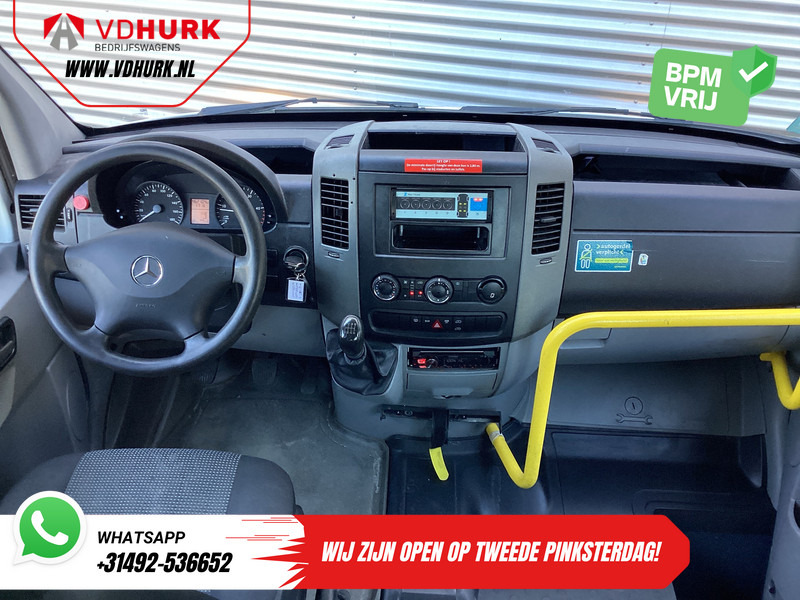 Mercedes-Benz Sprinter 313 2.2 CDI L2H2 €10.164 Incl. BTW BPM VRIJ! EXPORT ONLY Roelstoelvervoer/ Combi/ 9 Persoons/ Kombi/ 9P/ Airco/ Rolstoellift - Kleinbus, Personentransporter: das Bild 3 Mercedes-Benz Sprinter 313 2.2 CDI L2H2 €10.164 Incl. BTW BPM VRIJ! EXPORT ONLY Roelstoelvervoer/ Combi/ 9 Persoons/ Kombi/ 9P/ Airco/ Rolstoellift - Kleinbus, Personentransporter: das Bild 3