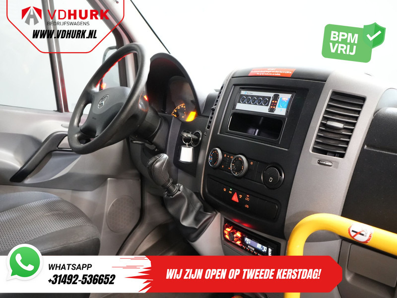 Mercedes-Benz Sprinter 313 2.2 CDI L2H2 €11.132 Incl. BTW BPM VRIJ! EXPORT Combi/ 9 Persoons/ Kombi/ 9P/ Airco/ Rolstoellift - Kleinbus, Personentransporter: das Bild 3 Mercedes-Benz Sprinter 313 2.2 CDI L2H2 €11.132 Incl. BTW BPM VRIJ! EXPORT Combi/ 9 Persoons/ Kombi/ 9P/ Airco/ Rolstoellift - Kleinbus, Personentransporter: das Bild 3