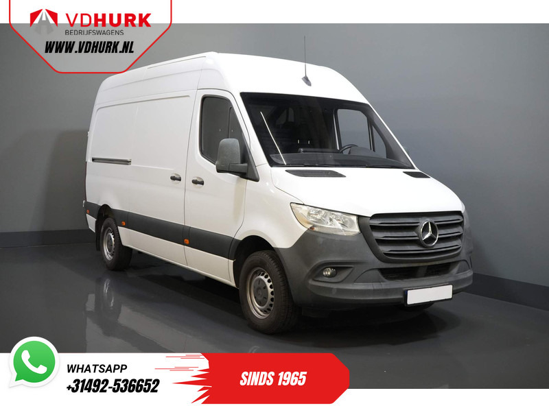 Mercedes-Benz Sprinter 314 2.2 CDI RWD EXPORT ONLY L2H2 Cruise/ Airco/ Trekhaak - Kastenwagen: das Bild 1 Mercedes-Benz Sprinter 314 2.2 CDI RWD EXPORT ONLY L2H2 Cruise/ Airco/ Trekhaak - Kastenwagen: das Bild 1