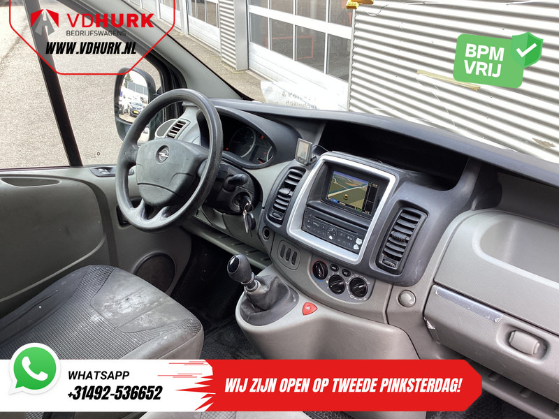 Opel Vivaro 2.5 CDTI 145 pk BPM VRIJ! APK 08-2025/ 3 Pers./ LMV/ PDC/ Dakdragers/ Cruise/ Airco - Kleintransporter: das Bild 3 Opel Vivaro 2.5 CDTI 145 pk BPM VRIJ! APK 08-2025/ 3 Pers./ LMV/ PDC/ Dakdragers/ Cruise/ Airco - Kleintransporter: das Bild 3