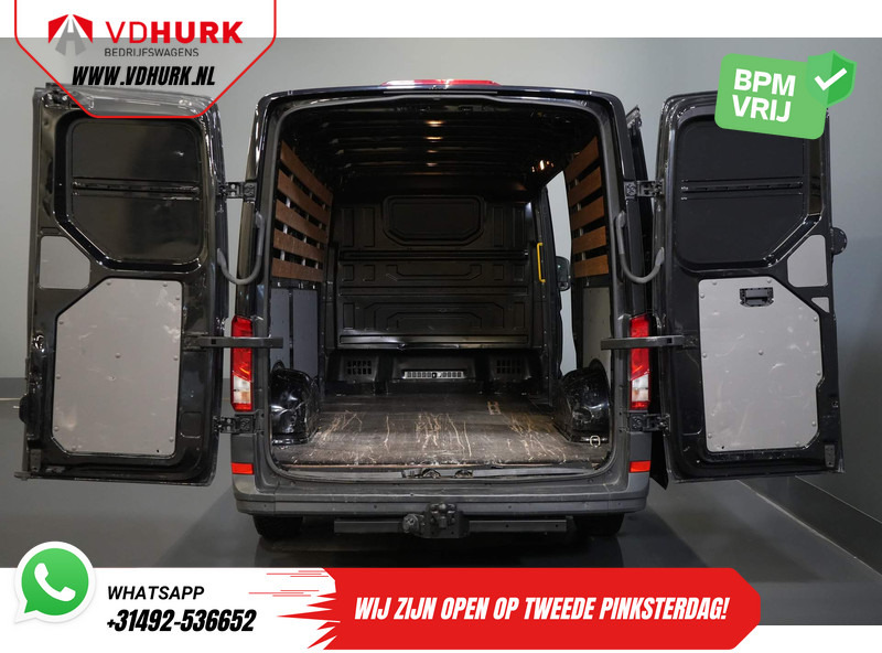 Volkswagen Crafter 35 2.0 TDI 140 pk DSG Aut. L3H2 BPM VRIJ! Navi/ Carplay/ PDC/ Cruise/ Trekhaak/ Airco - Kastenwagen: das Bild 5 Volkswagen Crafter 35 2.0 TDI 140 pk DSG Aut. L3H2 BPM VRIJ! Navi/ Carplay/ PDC/ Cruise/ Trekhaak/ Airco - Kastenwagen: das Bild 5