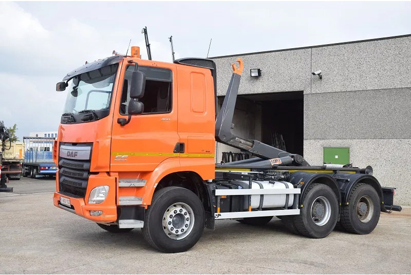 DAF CF 460 - Abrollkipper: das Bild 1 DAF CF 460 - Abrollkipper: das Bild 1