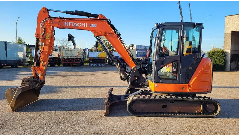 Hitachi ZX65USB-5A CLR - Kettenbagger: das Bild 2 Hitachi ZX65USB-5A CLR - Kettenbagger: das Bild 2