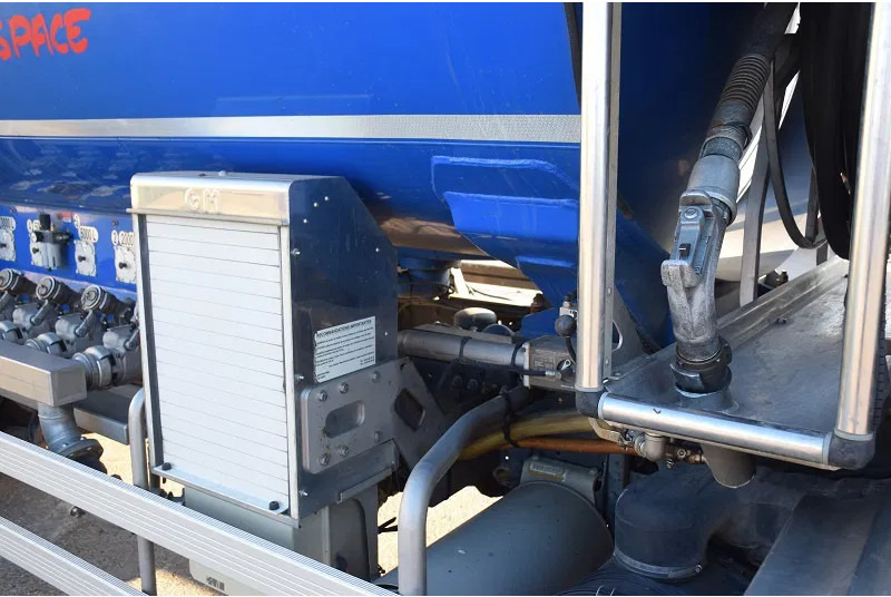 MAN TGM 26.340 - Tankwagen: das Bild 5 MAN TGM 26.340 - Tankwagen: das Bild 5