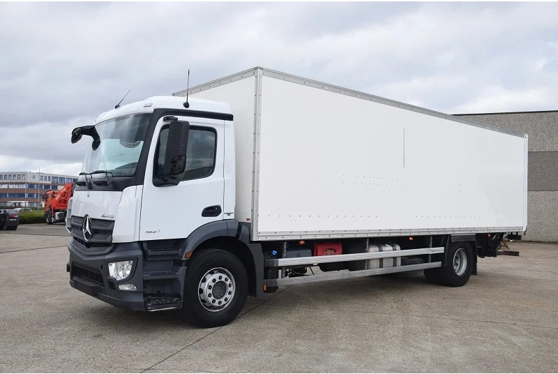 Mercedes-Benz Antos 1827 Antos - Koffer LKW: das Bild 2 Mercedes-Benz Antos 1827 Antos - Koffer LKW: das Bild 2