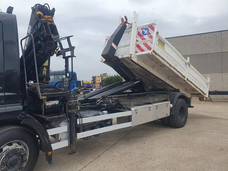 Mercedes-Benz Atego 1928 - Autokran: das Bild 4 Mercedes-Benz Atego 1928 - Autokran: das Bild 4