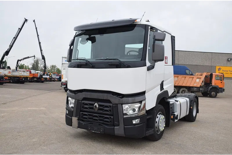 Renault T460 - Sattelzugmaschine: das Bild 2 Renault T460 - Sattelzugmaschine: das Bild 2